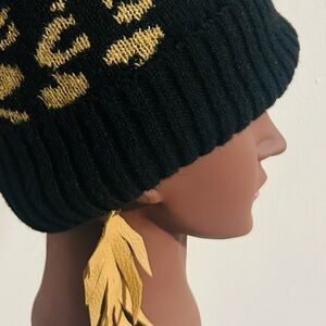 Chic Gold Leaf Earrings